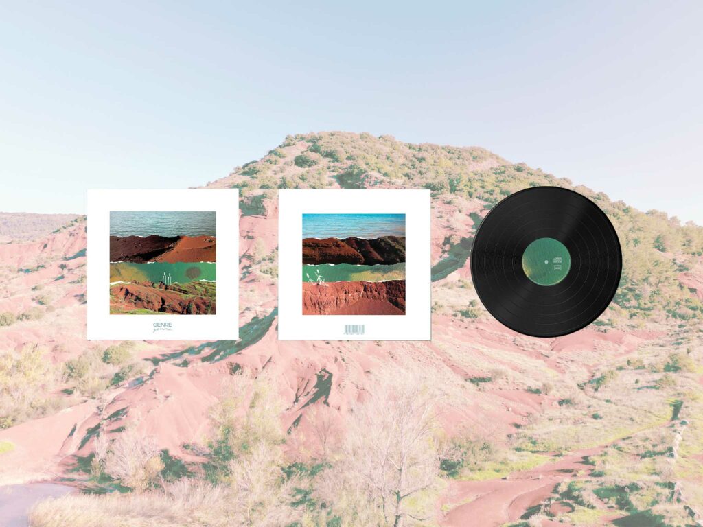 Pochette avant et arrière du vinyle Genre Genre avec disque posé devant le lac du Salagou dans l’Hérault